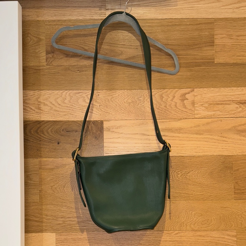 Coach Duffle 16